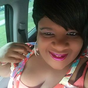 Meet your Posher, Laquanda